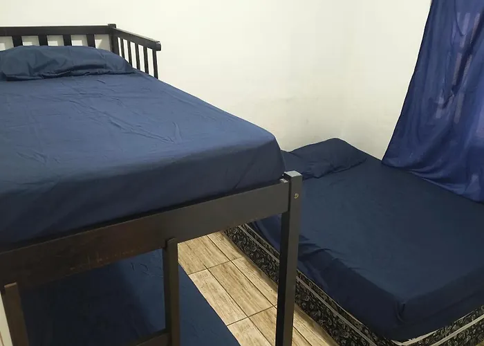 Casa de Praia Completa em Cabo Frio 01 para até 5 pessoas